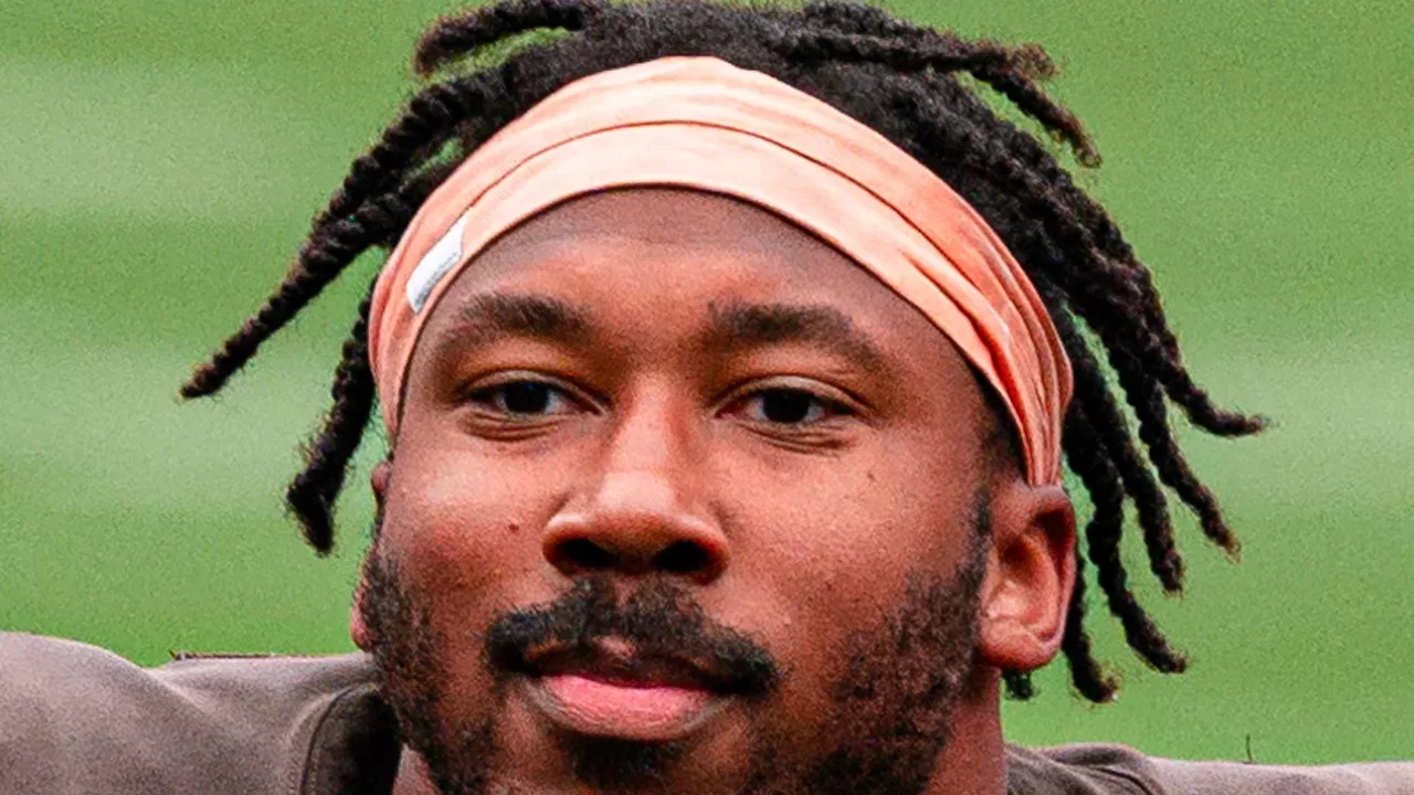 Myles Garrett, nuevo refuerzo de los Rams de Los Angeles