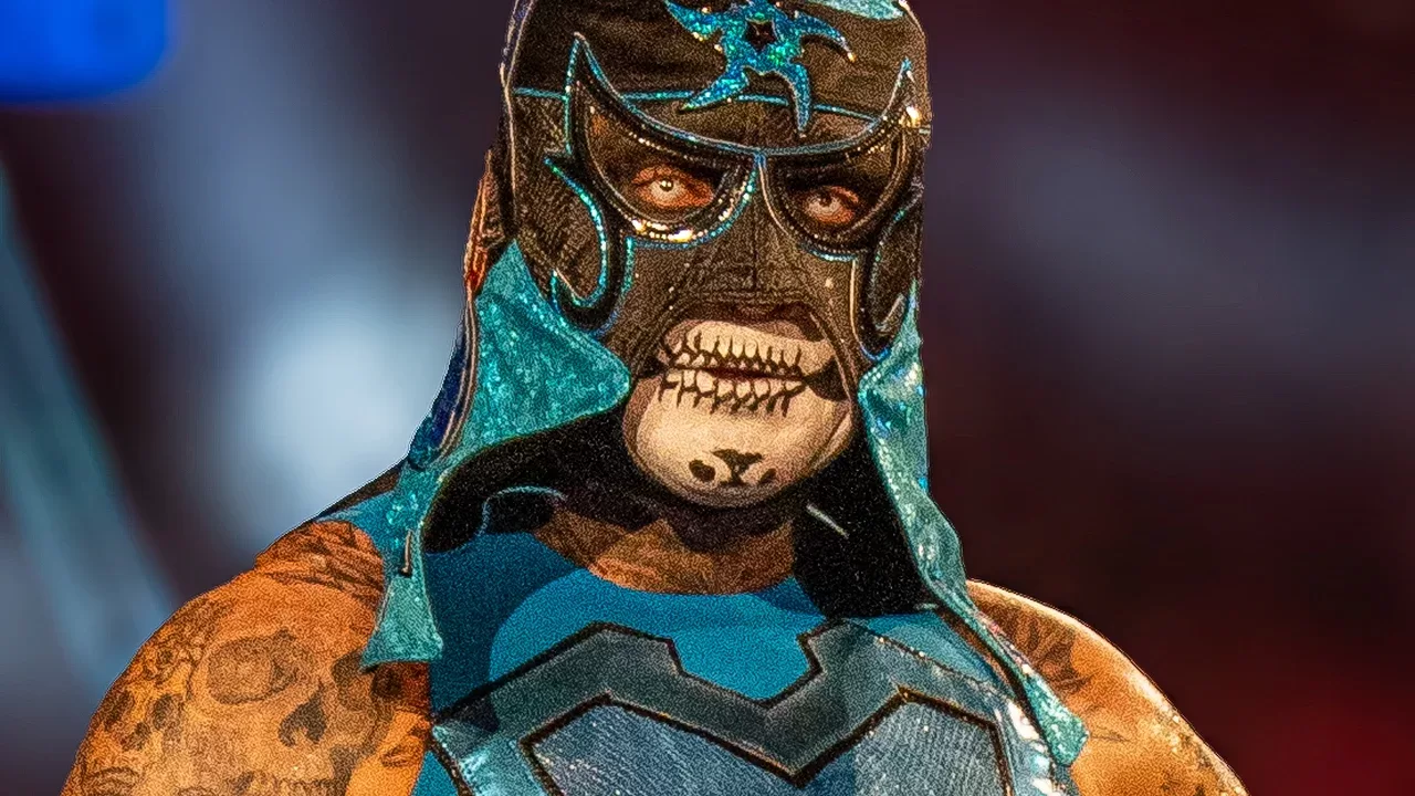 El luchador Penta durante una funcion de WWE