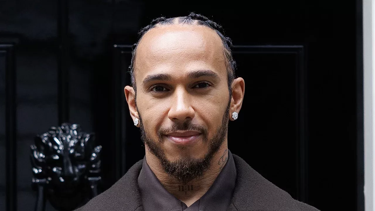 Lewis Hamilton en una aparicion publica reciente