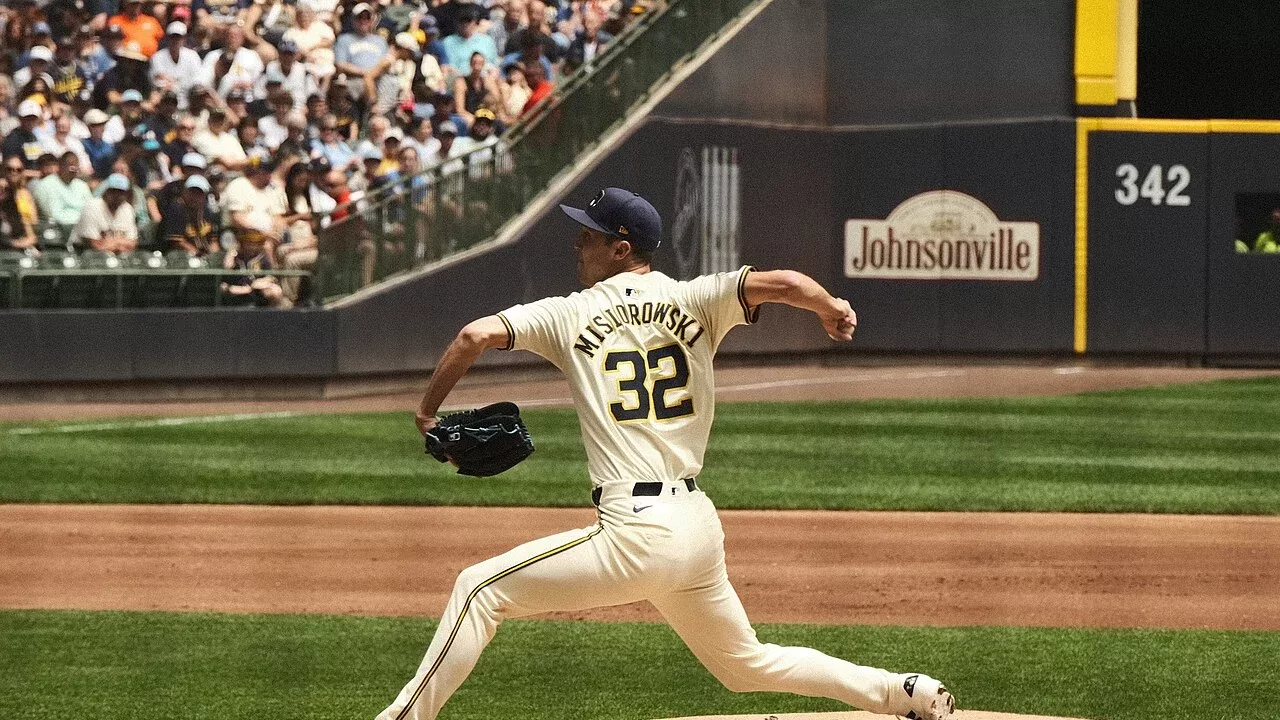 Jacob Misiorowski, lanzador de los Milwaukee Brewers