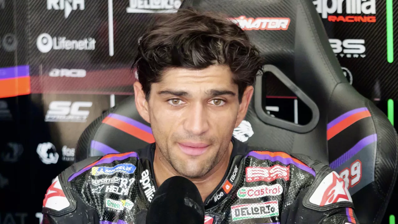 Jorge Martin, piloto de Aprilia, ganador del Sprint de Austria tras la caida de Acosta