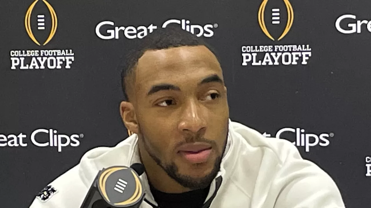 TreVeyon Henderson, corredor de los Patriots de Nueva Inglaterra