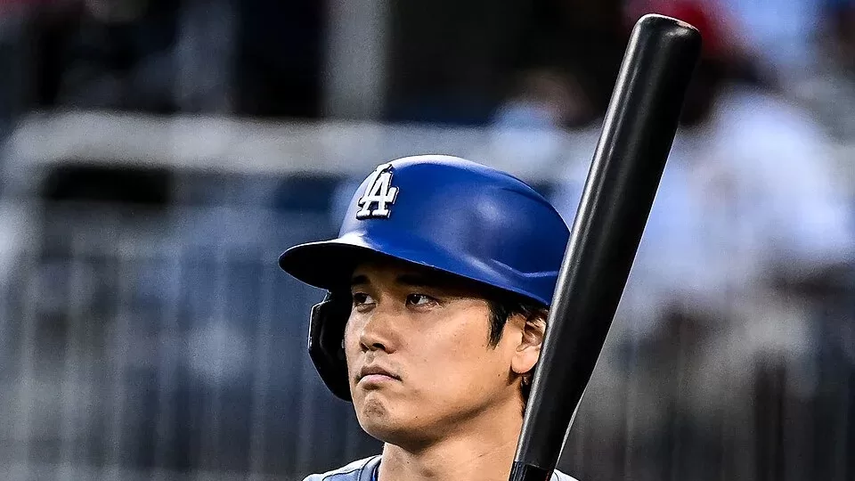 Shohei Ohtani con el uniforme de los Dodgers de Los Angeles