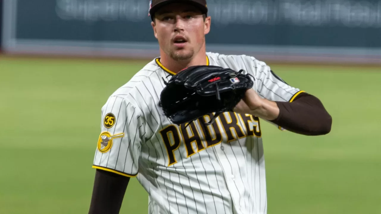 Mason Miller, cerrador de los San Diego Padres