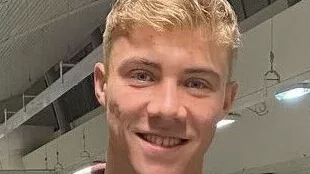 Rasmus Hojlund, delantero de la seleccion de Dinamarca