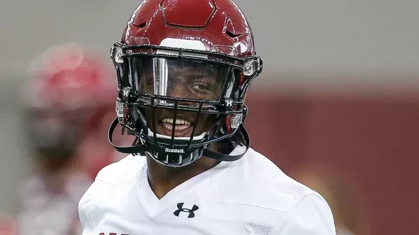 Jaycee Horn, cornerback de los Carolina Panthers