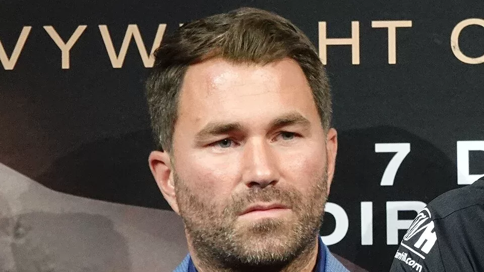 Eddie Hearn, promotor de Matchroom Boxing, organizador de la velada donde pelea Bilal Fawaz