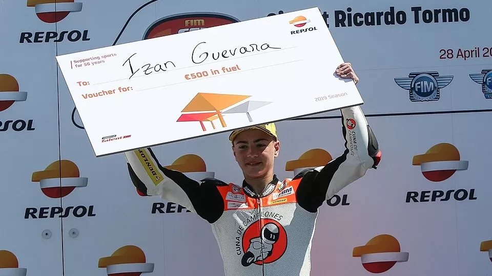 Izan Guevara, piloto espanol de Moto2