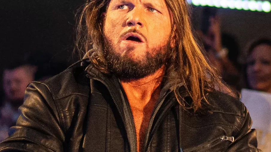 AJ Styles, exluchador de WWE