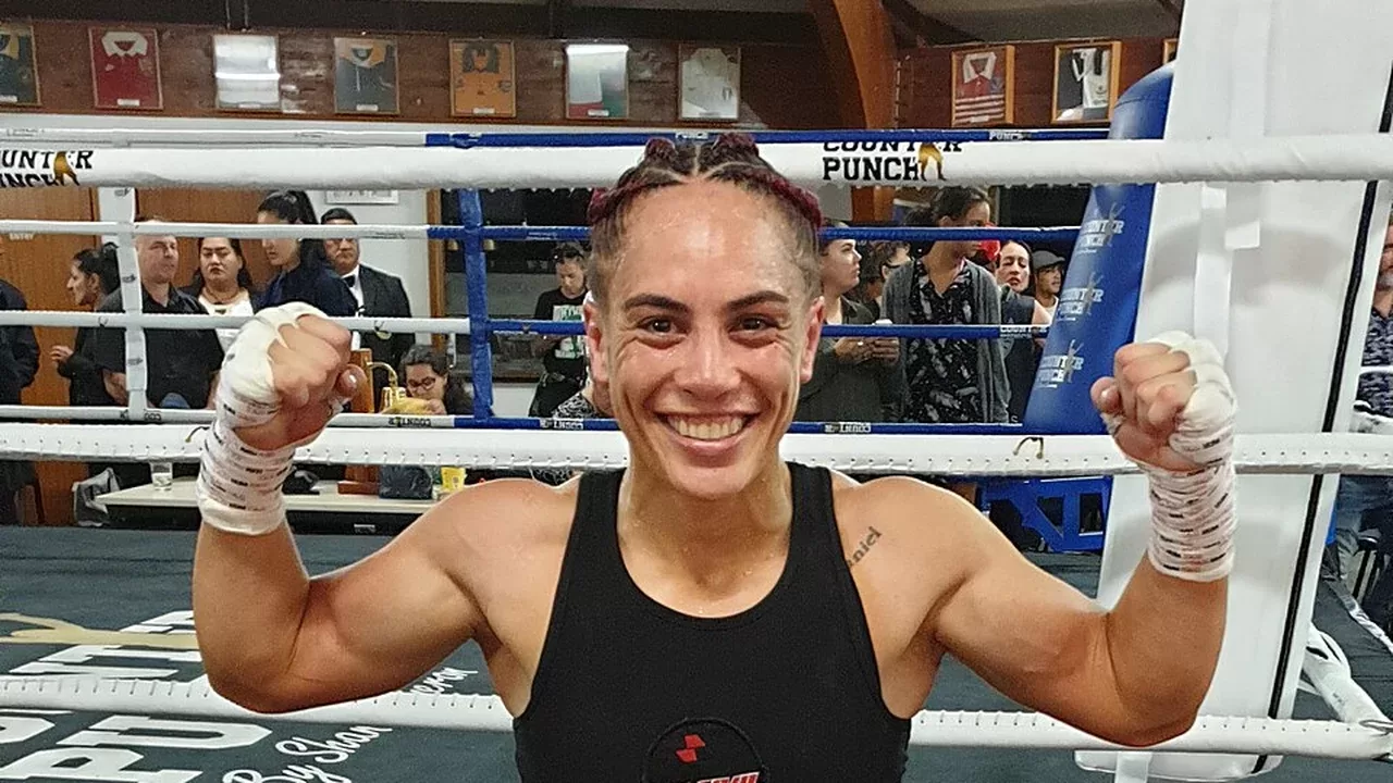 Mea Motu, boxeadora neozelandesa, cuya pelea estelar fue suspendida por motivos de salud