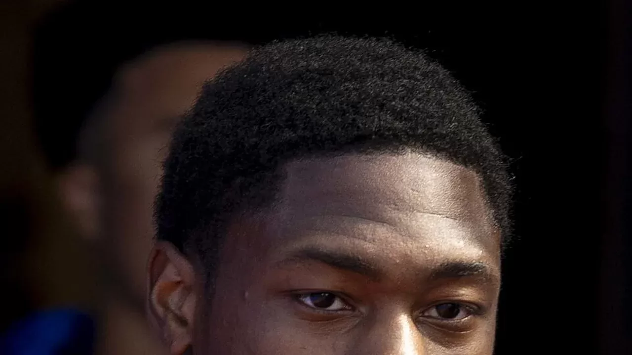 Stefon Diggs, fotografiado durante su etapa anterior con Buffalo Bills; el receptor sumo anoche 10 recepciones y 146 yardas con New England Patriots ante su exequipo