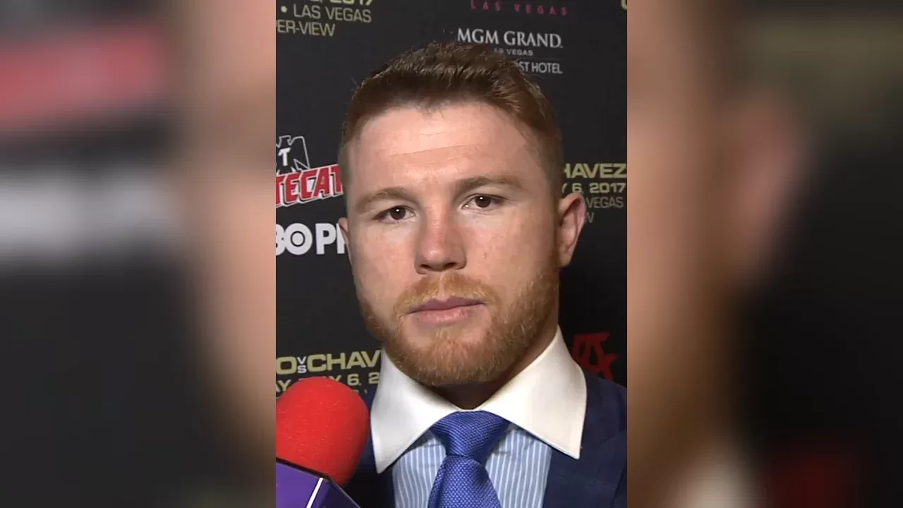Canelo Alvarez, campeon mundial de boxeo