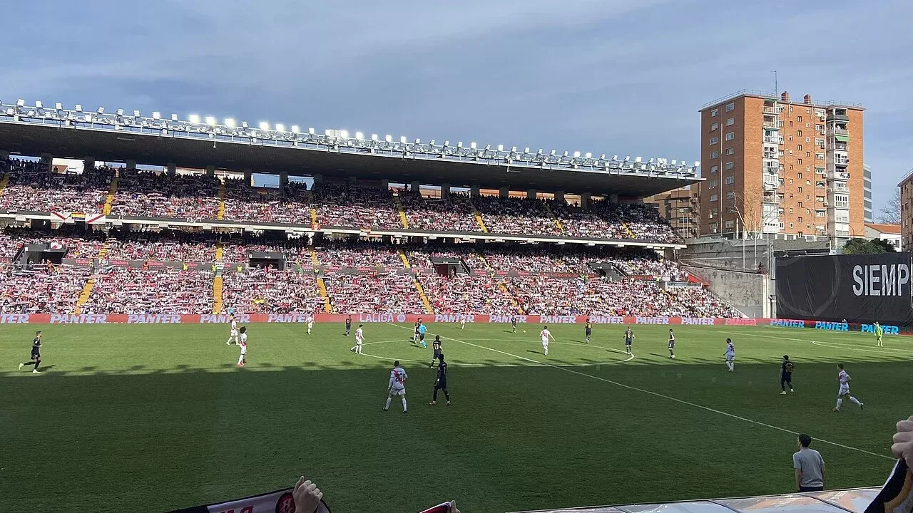 Vista general del Estadio de Vallecas durante un partido de LaLiga