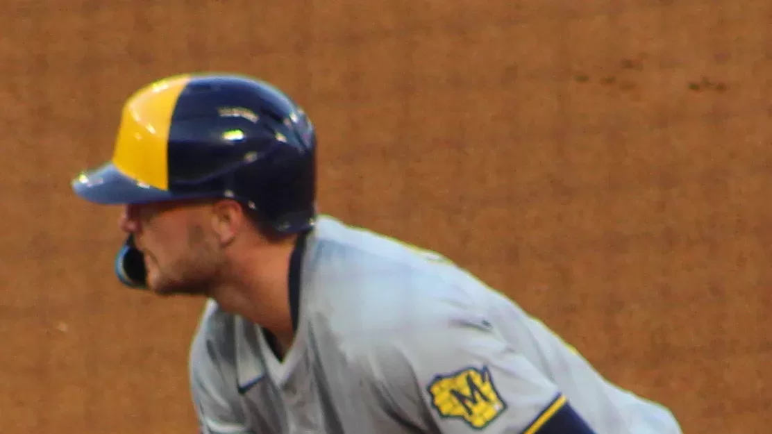 Brice Turang, segunda base de los Milwaukee Brewers