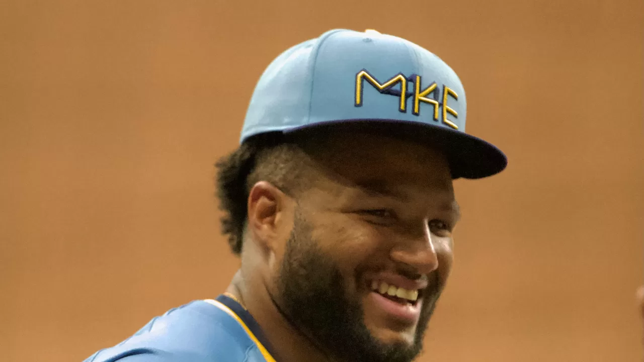 Jackson Chourio, jardinero de los Milwaukee Brewers