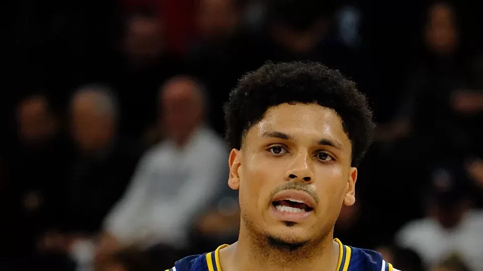 Xavier Castaneda, base de Nanterre 92, con la seleccion de Bosnia y Herzegovina