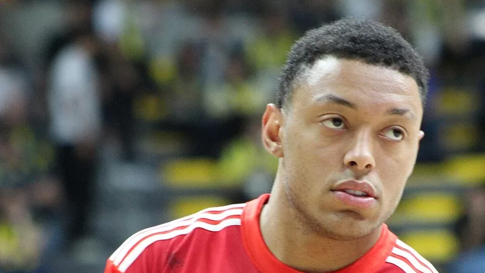 Yago dos Santos, base brasileno de Flamengo