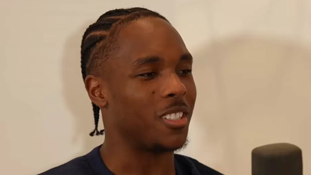 Mathys Tel, delantero del Tottenham Hotspur