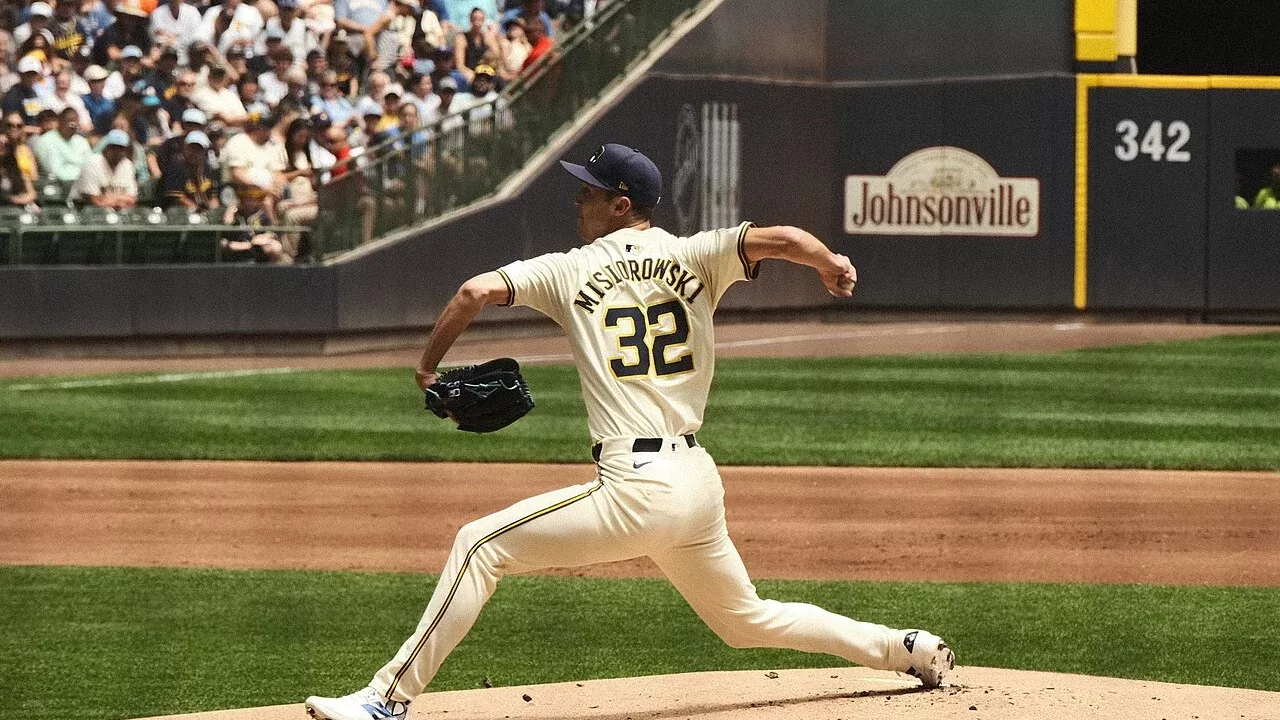 Jacob Misiorowski, lanzador de los Milwaukee Brewers