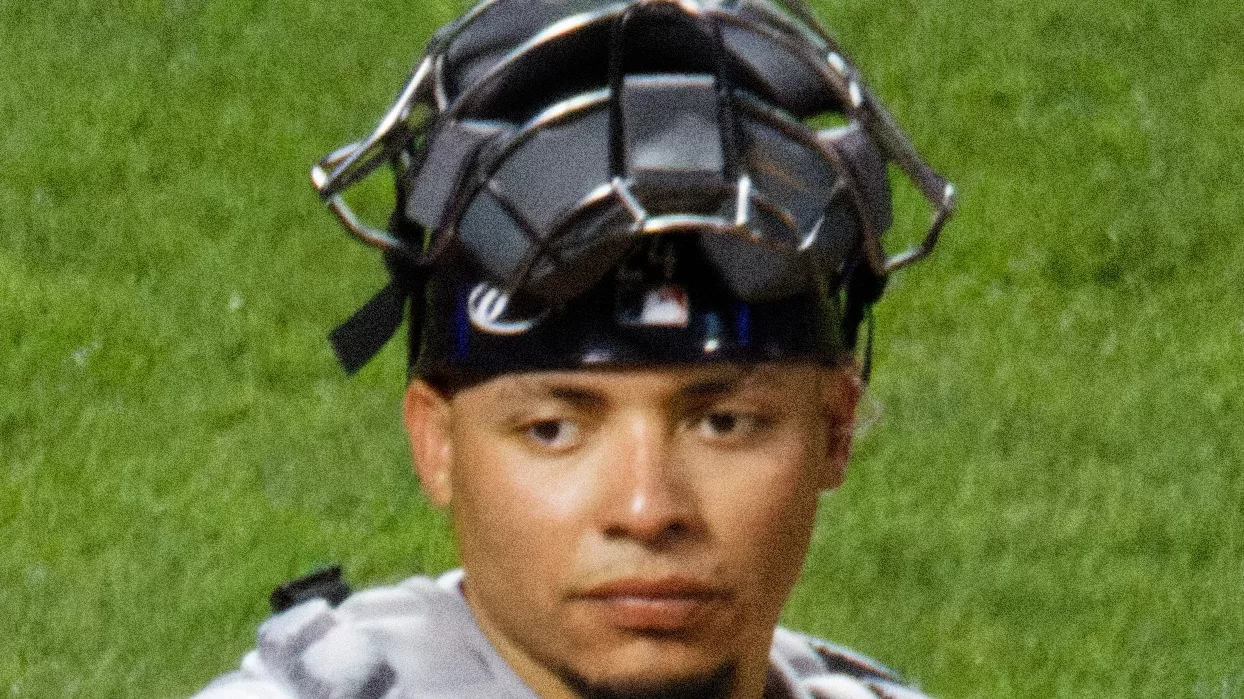 William Contreras durante un juego de Grandes Ligas